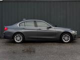 BMW 320d Lim. LUXURY/KAMERA/HEAD-UP/LED/LEDER/NAVI - BMW 320 mit Diesel-Antrieb: Limousine