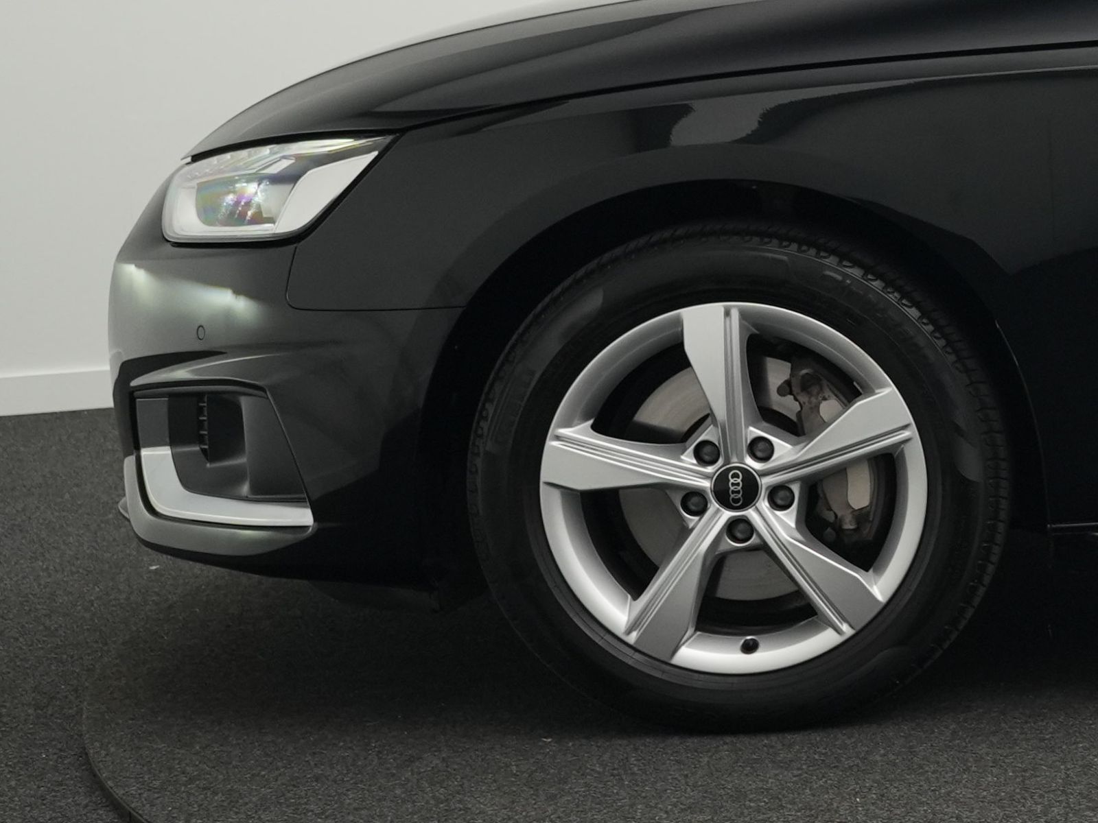 Audi A4 - Bild 18