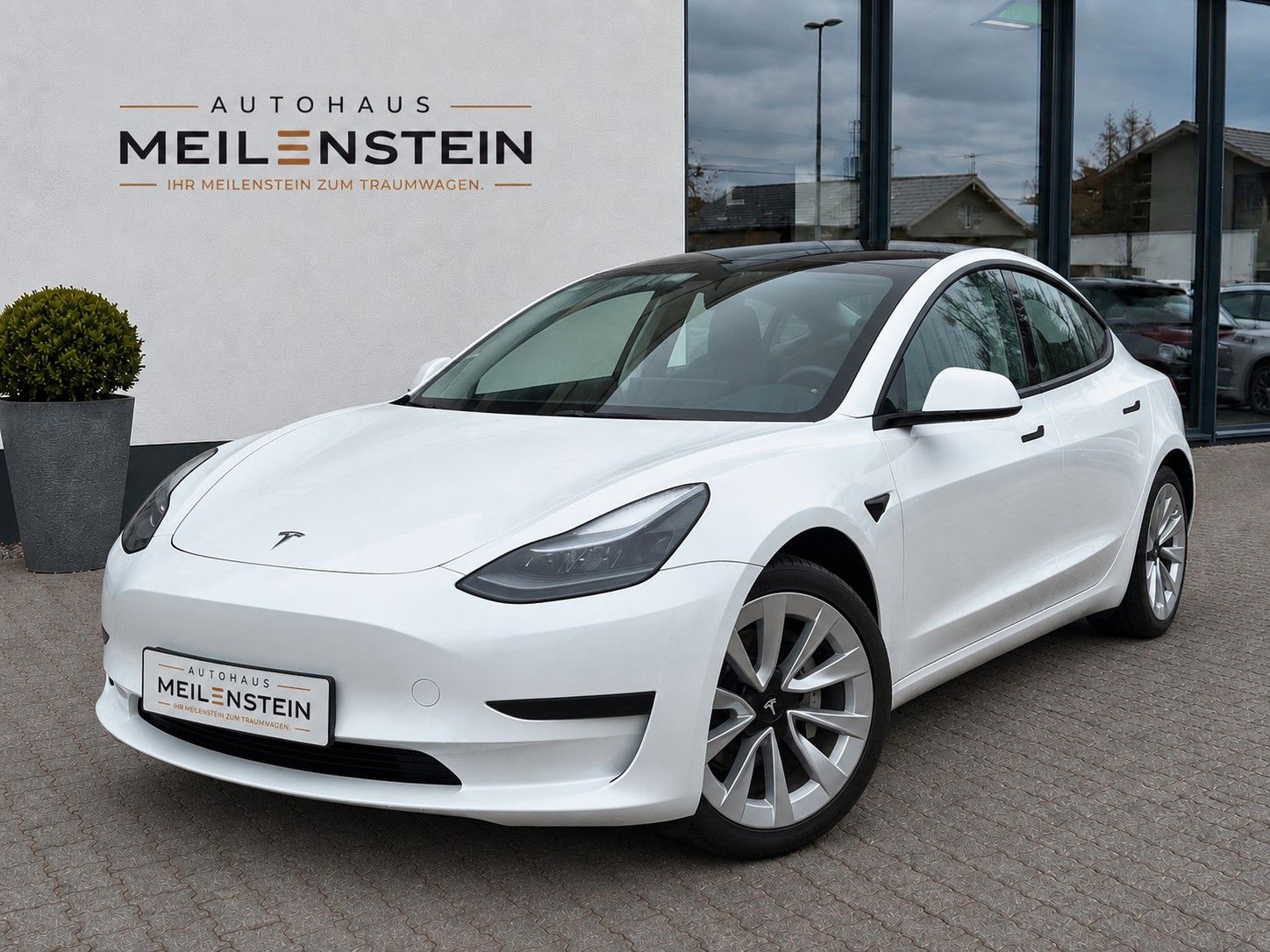 Tesla Model 3 Performance DM AWD*UNFALLFREI*ACC*PANO