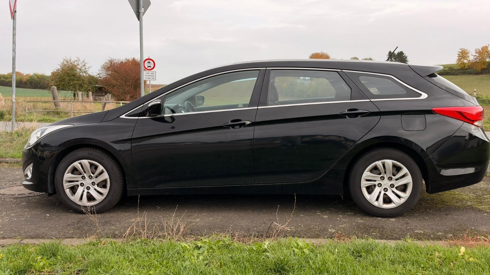 Hyundai i40 2015 — photo 8