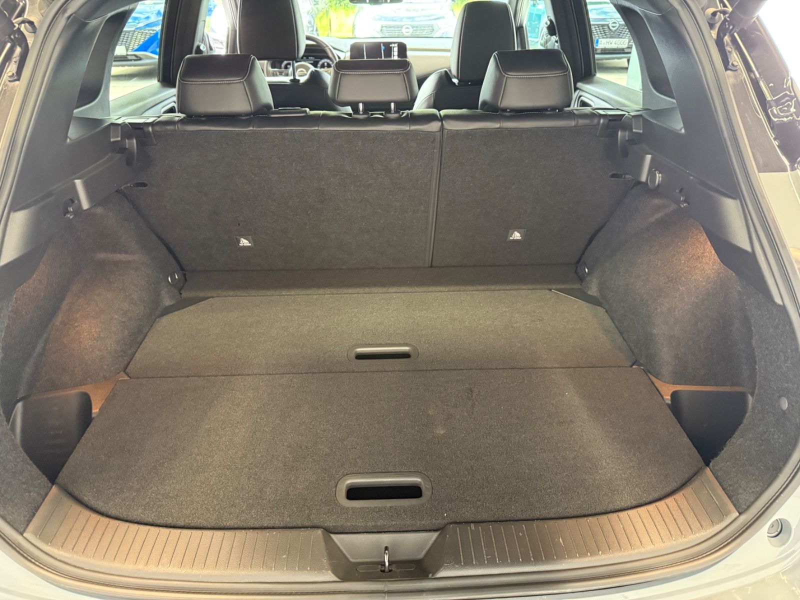 Fahrzeugabbildung Nissan Qashqai Tekna ALLRAD, 360° Kamera, Navi, WP.