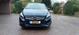 Mercedes-Benz B 200 Benzin Autom. Anh.  Metallic dunkel blau - : Blau, Metallic
