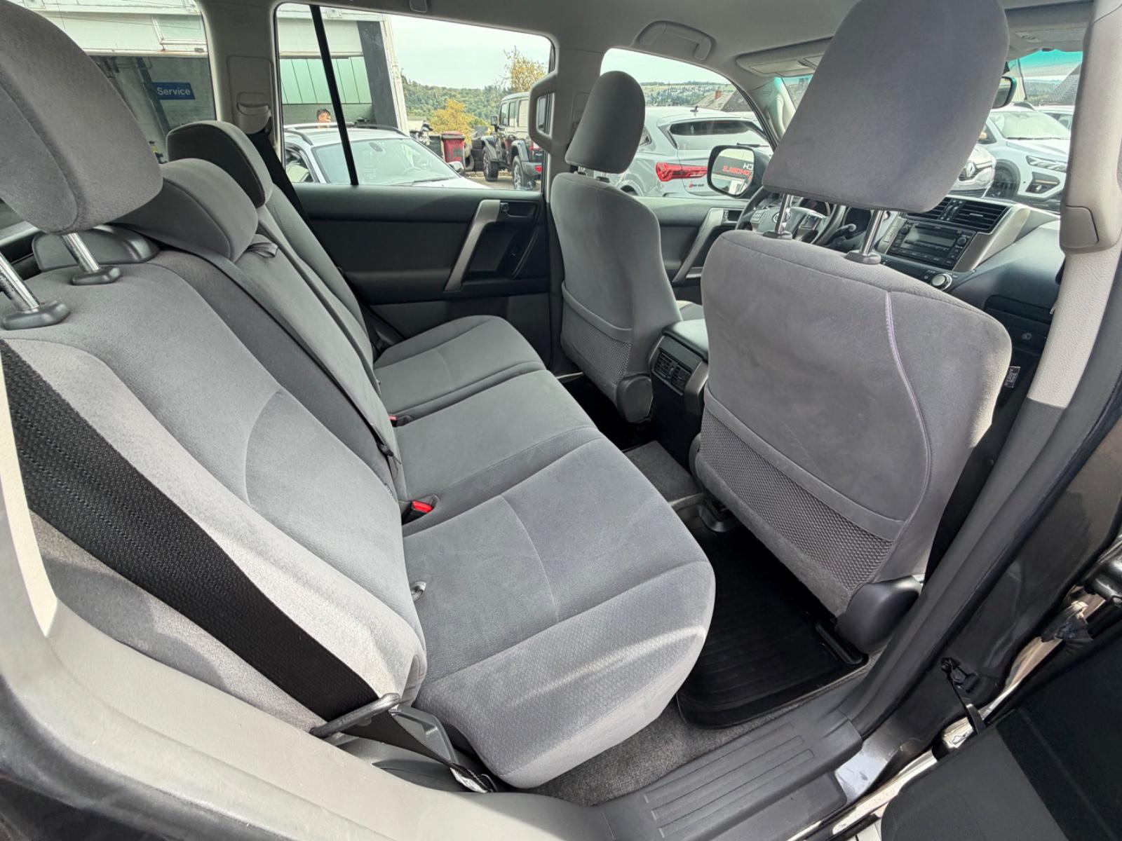 TOYOTA LAND CRUISER 173CH - 4X4 - BVA - PACK SPORT - CARNET D'ENTRETIEN DISPONIBLE