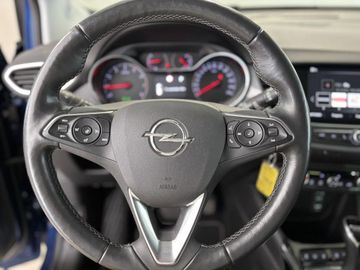 Fotografie des Opel Crossland (X) Crossland 1.2 Automatik Elegance