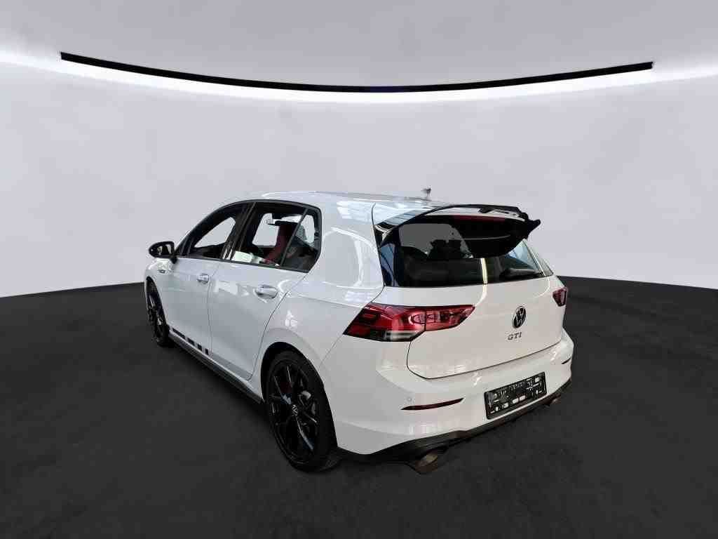 Volkswagen Golf - Bild 4