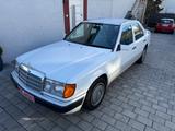 Mercedes-Benz 230E Autom.Klima Scheckheft rostfrei Top Zustand - Mercedes-Benz 230 aus 1991
