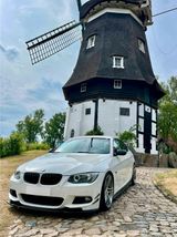 BMW E92 LCI 330d M-Paket Top Zustand AHK - BMW 330 aus 2011: 330d