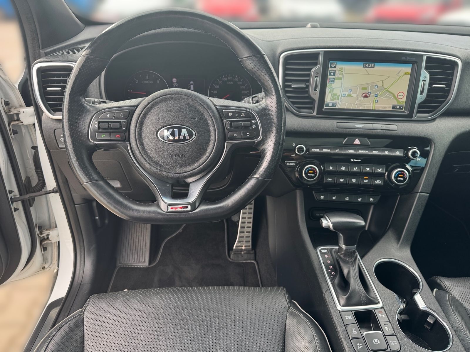 Fahrzeugabbildung Kia SPORTAGE 2.0D 185 AWD AT GTLINE GD TECH LED