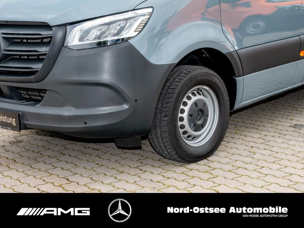 Fahrzeugabbildung Mercedes-Benz SPRINTER 319 L3H2 AHK 3,5T LED STANDHZG V6 MBUX