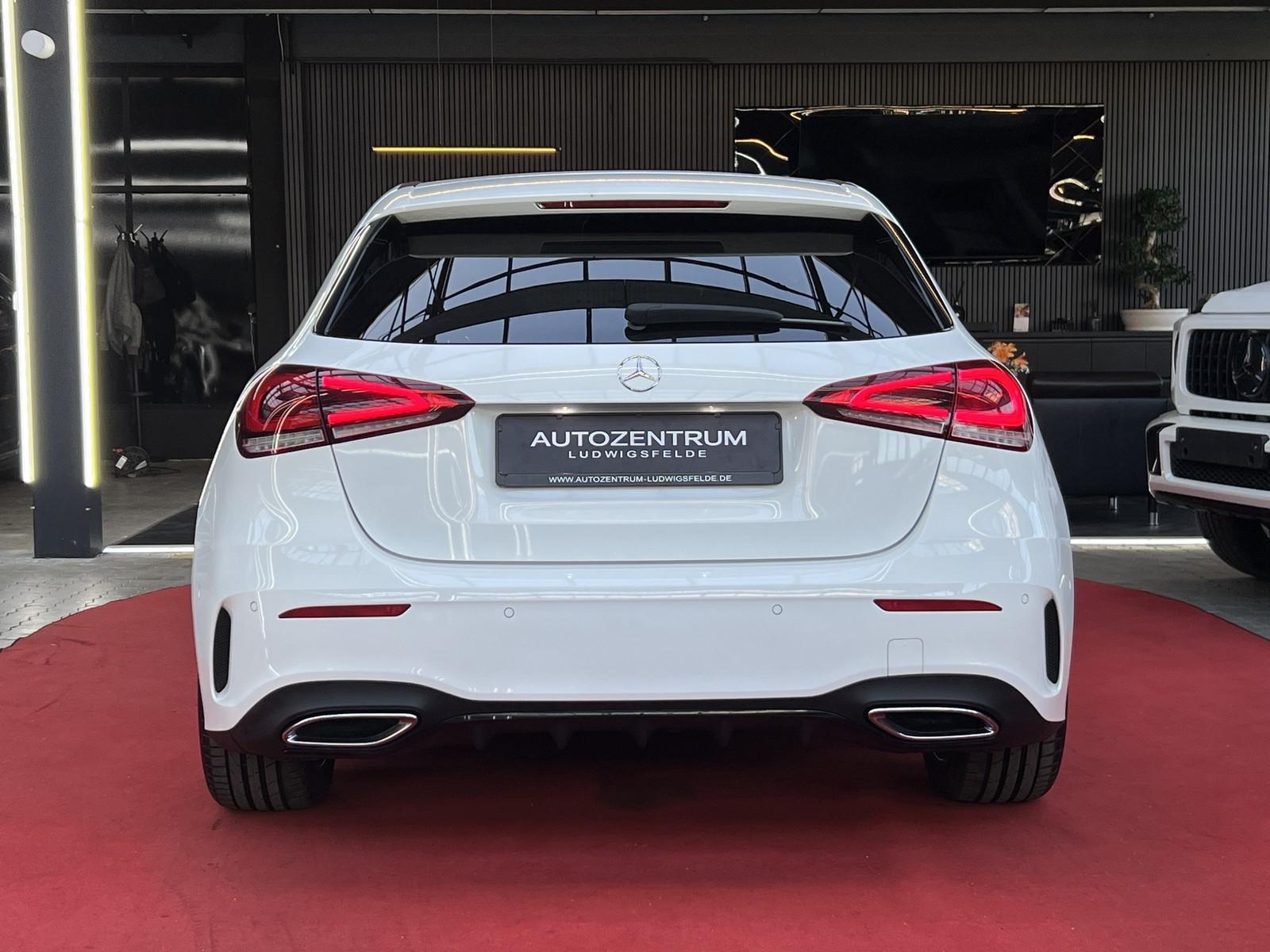 Mercedes-Benz A 250 AMG Line LED / ATTENTION ASSIST / SPURHALT