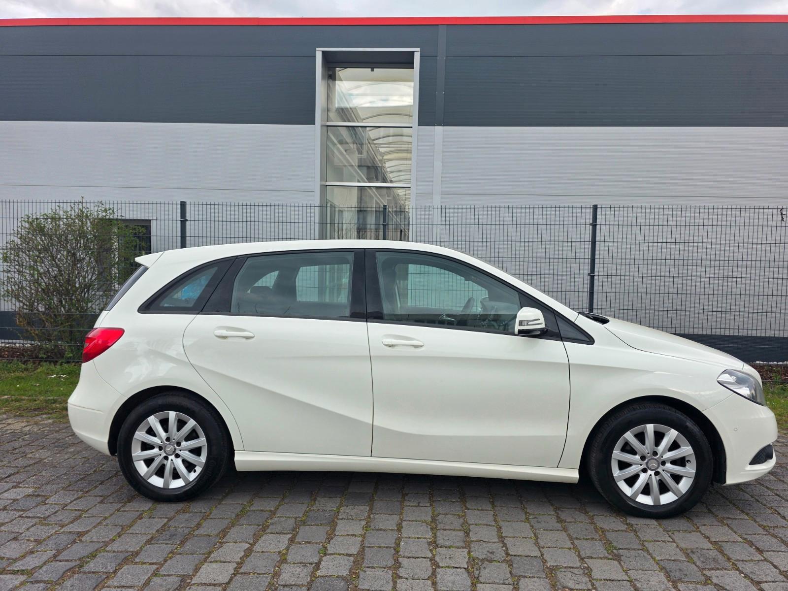 Mercedes-Benz B 180 B B 180 CDI
