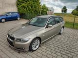 BMW Touring 320d xDrive Sportsitze Leder Xenon Navi - BMW 320 Gebrauchtwagen in Chemnitz