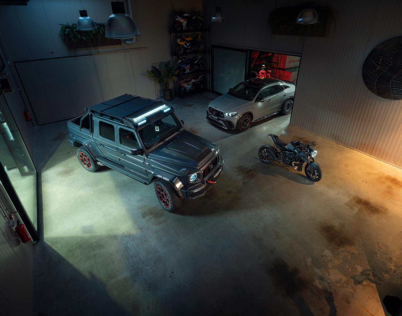 showroom-image-top
