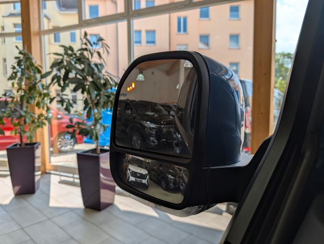 Ford Tourneo Custom Tit. 2.0 L1 NEUES MODELL