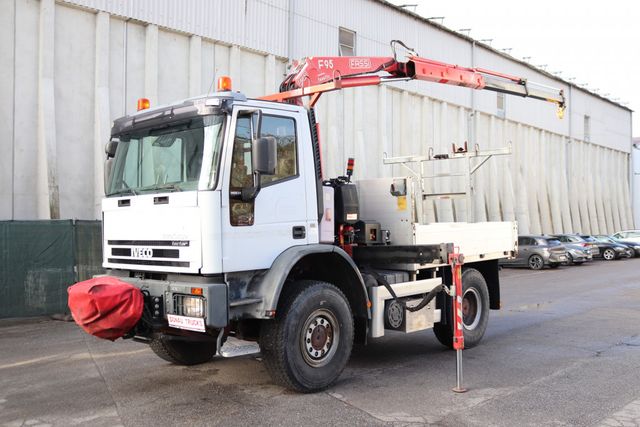 Iveco 140E24 4x4 Allrad Kran Fassi F95A.22 Funk