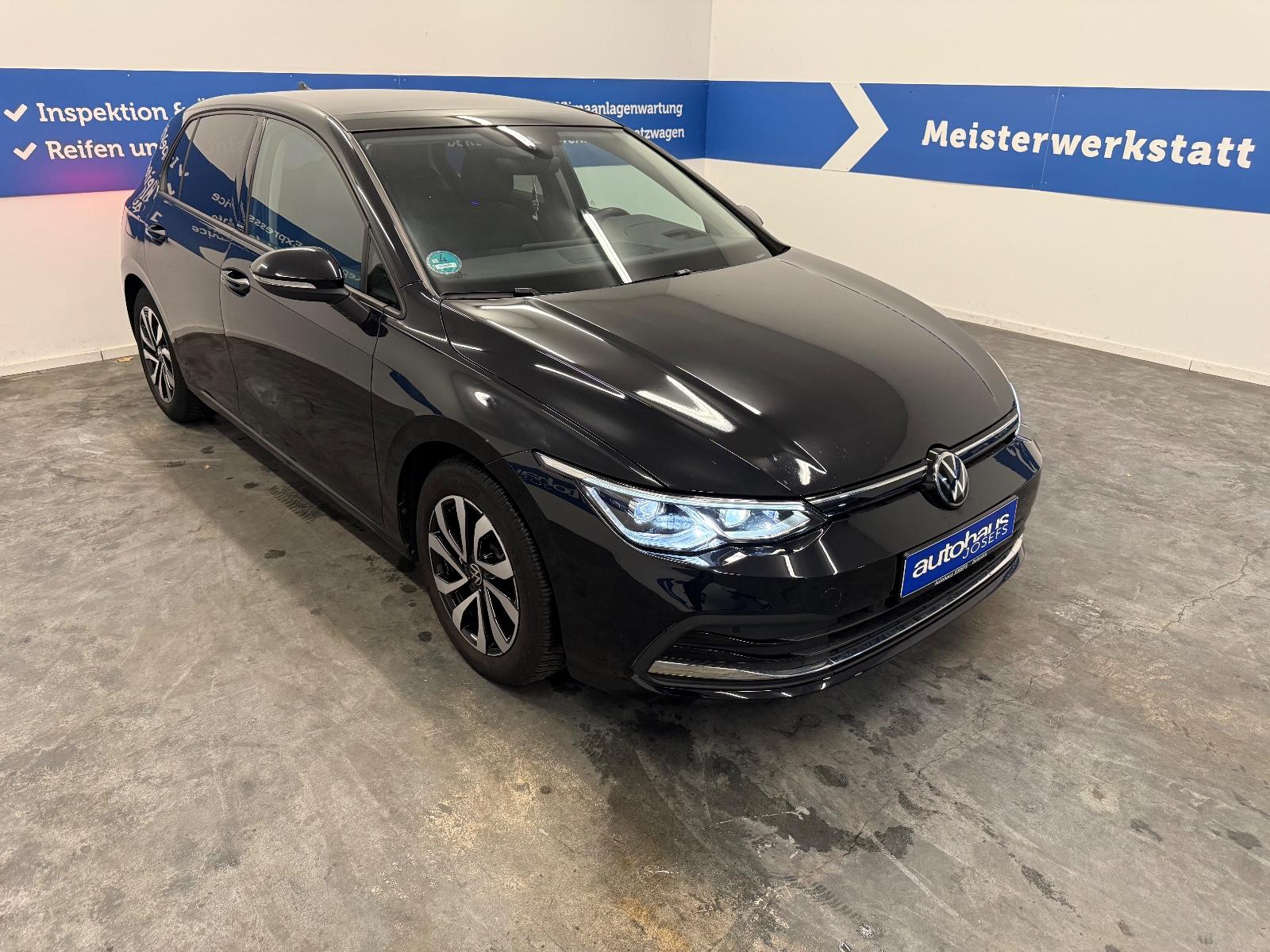 Volkswagen Golf VIII Lim. Active 2.0 TDI HUD ACC AHK Matrix