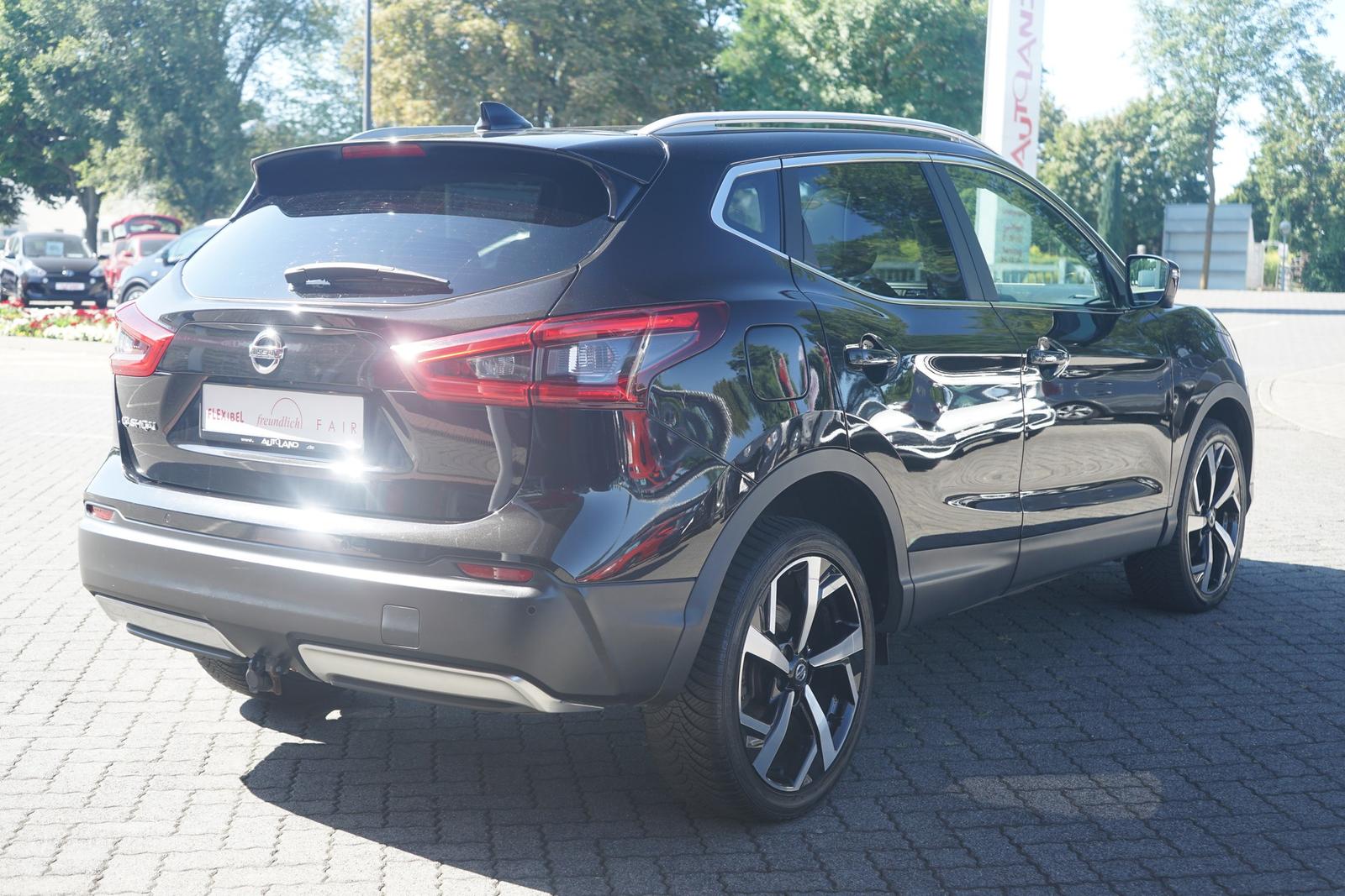 Nissan Qashqai 1.3 Tekna+ LED Navi Panorama AHK 360°