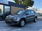 Volkswagen Tiguan Trend & Fun*PANO*AHK*KLIMA* - gebrauchte VW Tiguan aus dem Jahr 2011