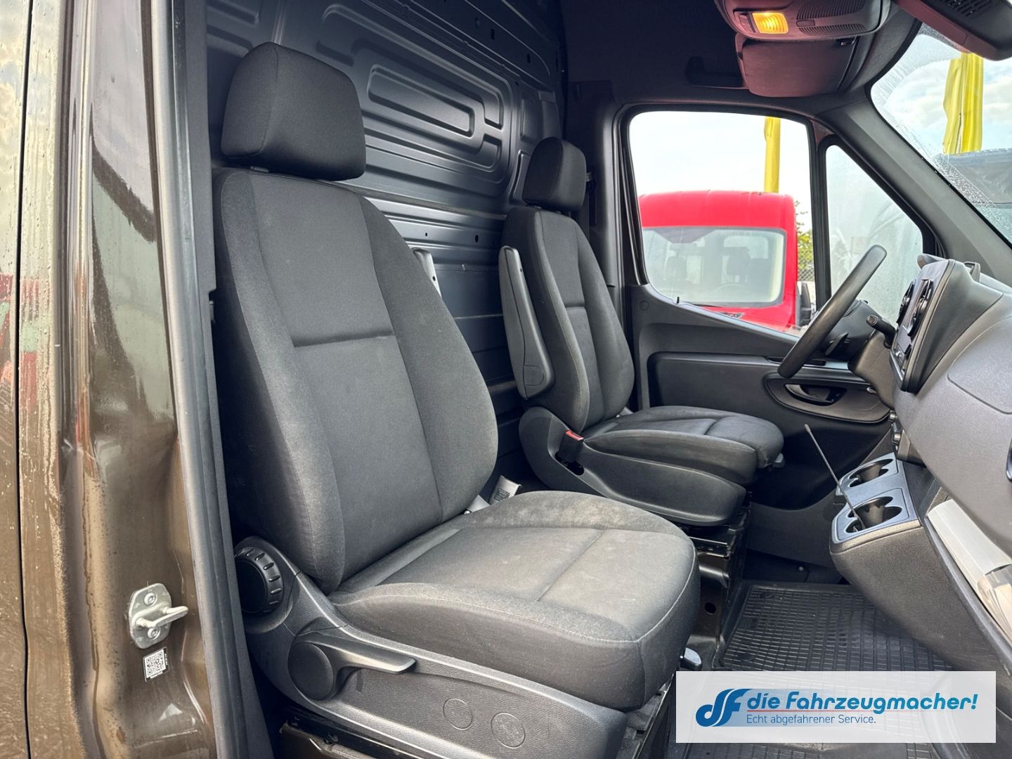 Fahrzeugabbildung Mercedes-Benz Sprinter Kasten Maxi XXL Extra Lang 316CDI *EXPO