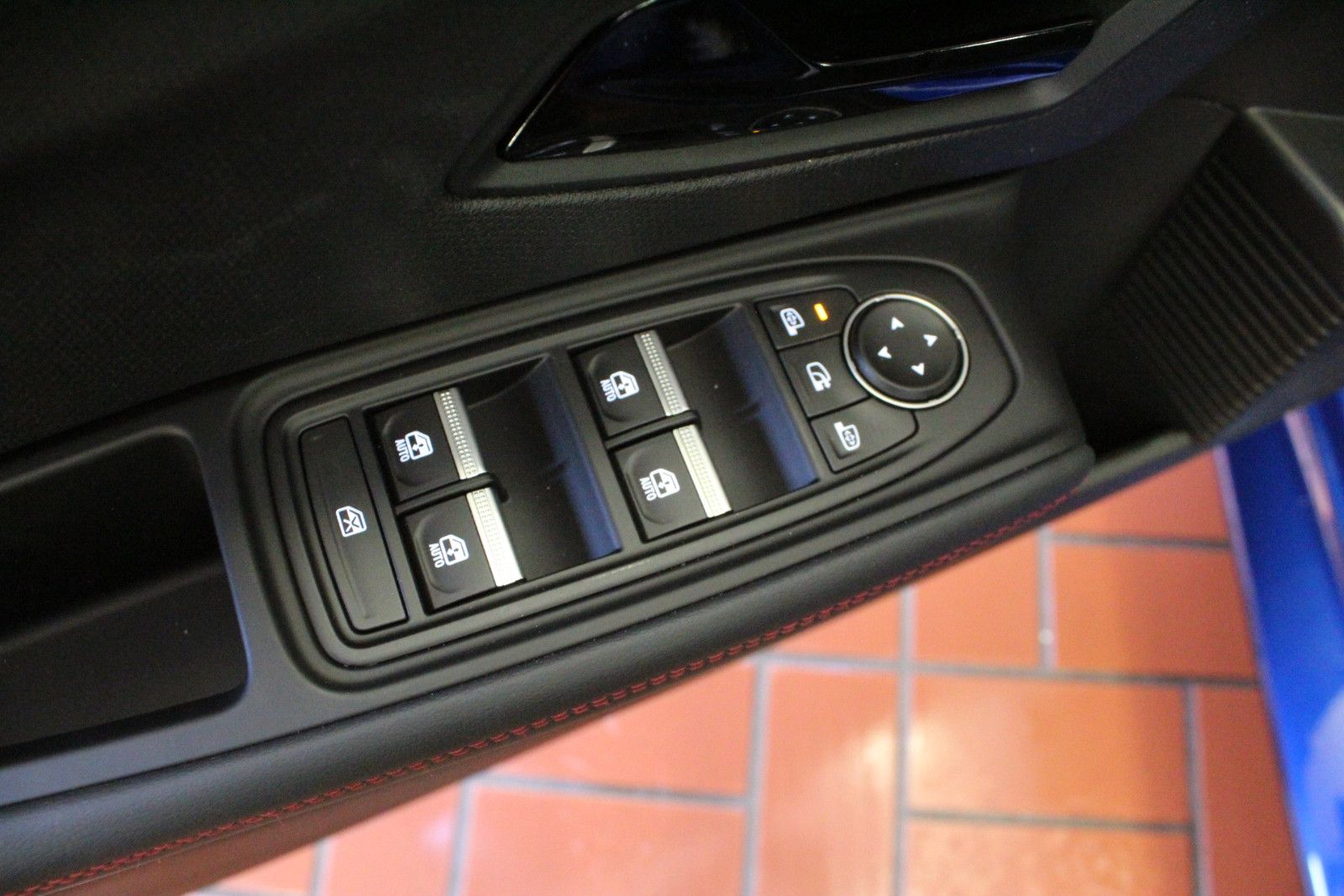 Fahrzeugabbildung Renault Clio TCe 115 Techno *Winter-Paket*Rückfahrkamera