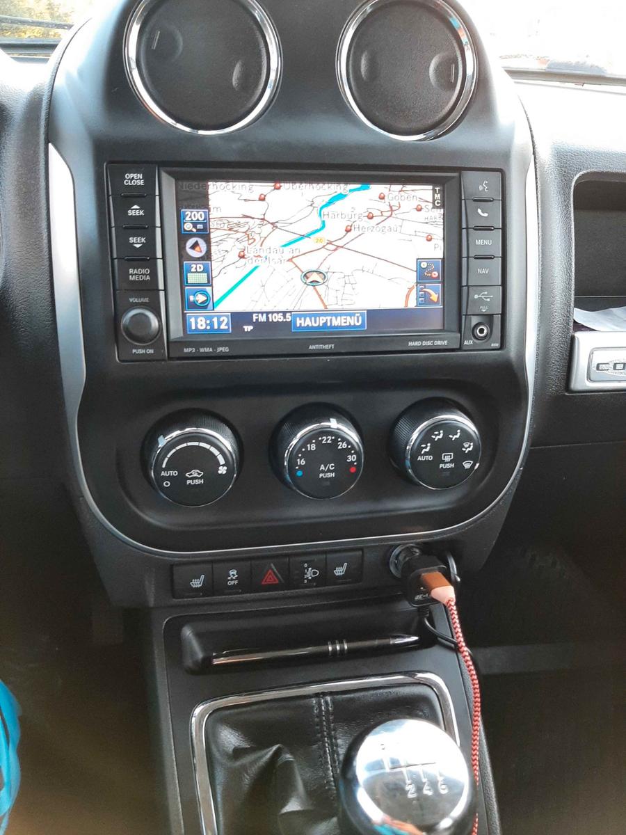 Jeep Compass 2013 — engine 2.143 cm³, 163 HP (120kW)