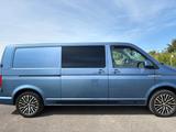 Volkswagen  VW T6 Camper  - blaue Volkswagen T6 andere