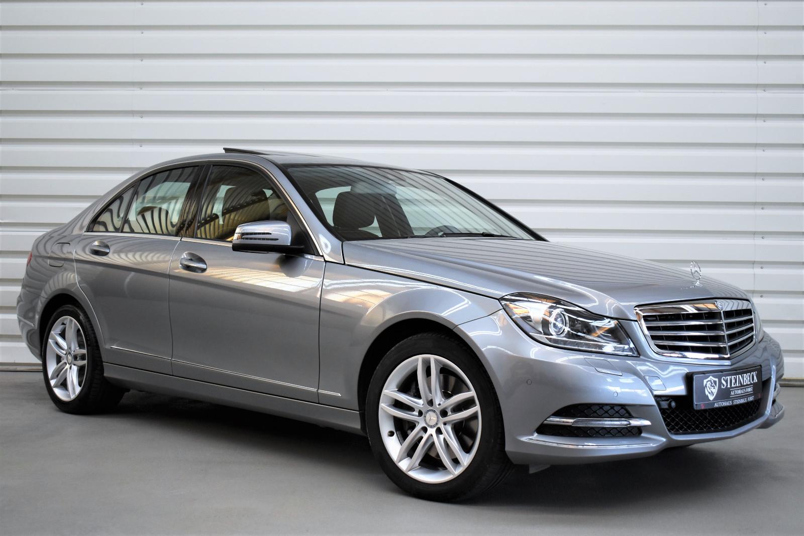 Mercedes-Benz C350 CGI Elegance+Navi+Bi-Xenon+Leder+59.800KM