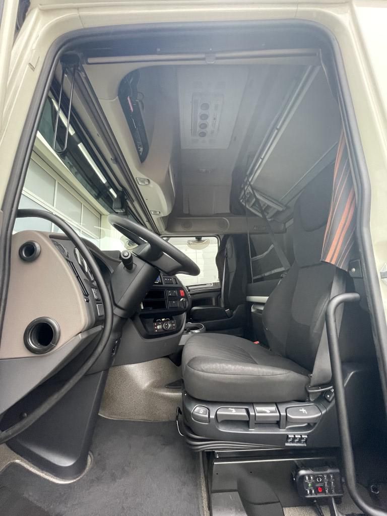 Fahrzeugabbildung DAF FT XF 480 SSC