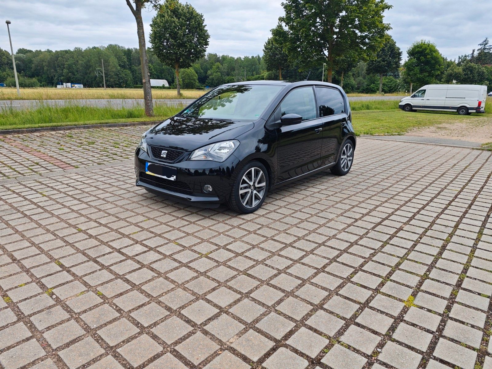 SEAT Mii