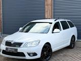 Skoda Octavia Combi RS DSG/Navi/LED/Leder/4xSHZ/2xPDC/ - Skoda Octavia aus 2012: RS
