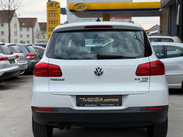 Volkswagen Tiguan - 5