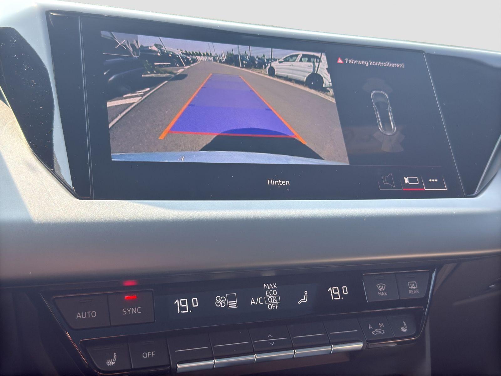 Audi e-tron GT quattro Navi Einparkhilfe ACC Luftfede
