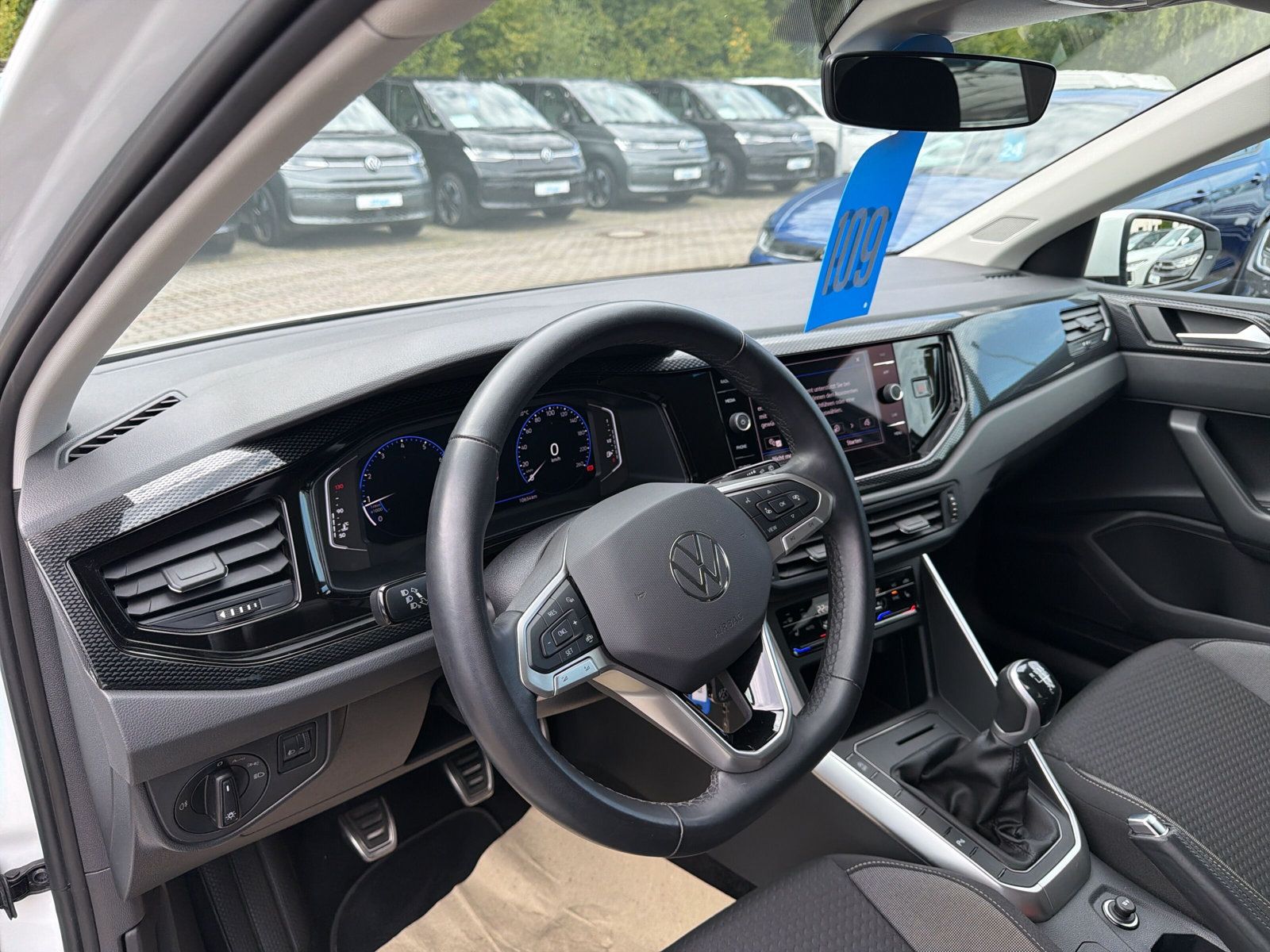 Polo Active Apple CarPlay Sitz Klima PDC v+h Act