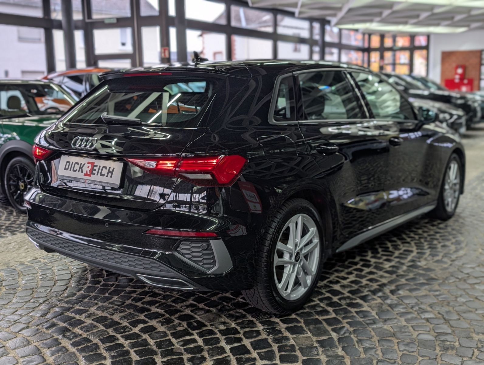 Imagen del vehículo Audi A3 30 TDI S-Line VIRT KAM LED SHZ APP NAVI 17