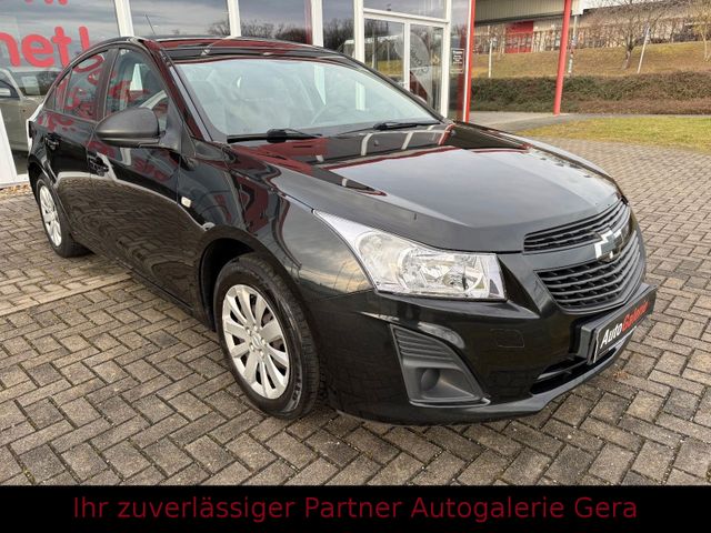 Chevrolet Cruze 1.6 Klima Radio CD ZV + FB el.FH