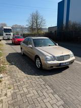 Mercedes-Benz C220 CDI Elegance W203 - vie... - Mercedes-Benz C 220 Limousine W203 cdi mit Diesel-Antrieb