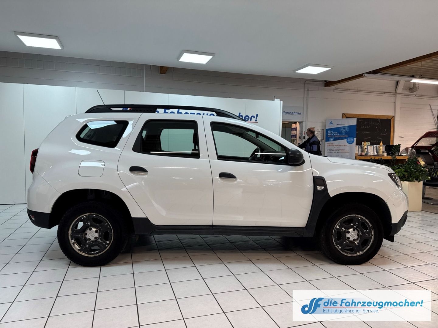 Fahrzeugabbildung Dacia Duster II Deal DAB PDC Berganfahrass. Speedlimit