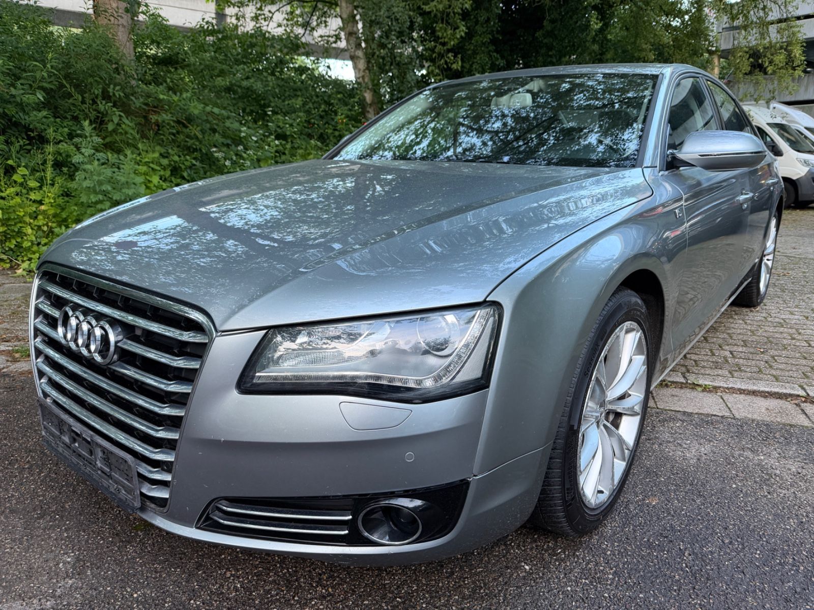Audi Audi A8 3.0 TDI quattro
