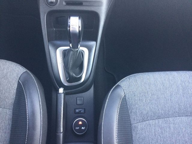 Captur 1.2 Intens KLIMA PDC SHZ KAMERA NAVI LED