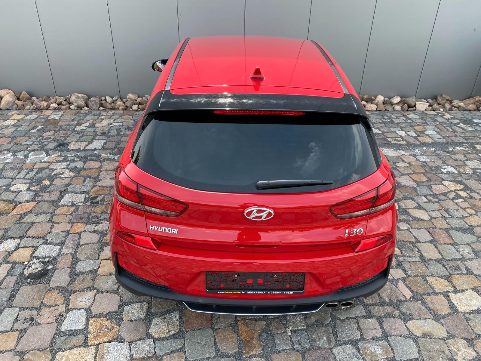 Hyundai i30 N LINE CAR PLAY SITZ-LENKRAD-HZG SCHECKHEFT