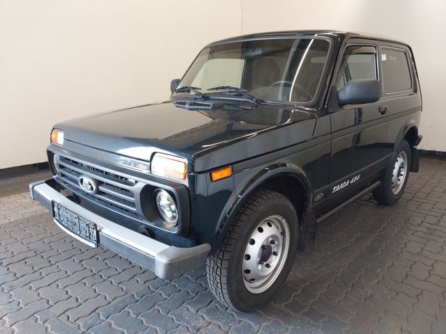 Lada Taiga  4x4 *LEDER*AHK*ALLRAD*