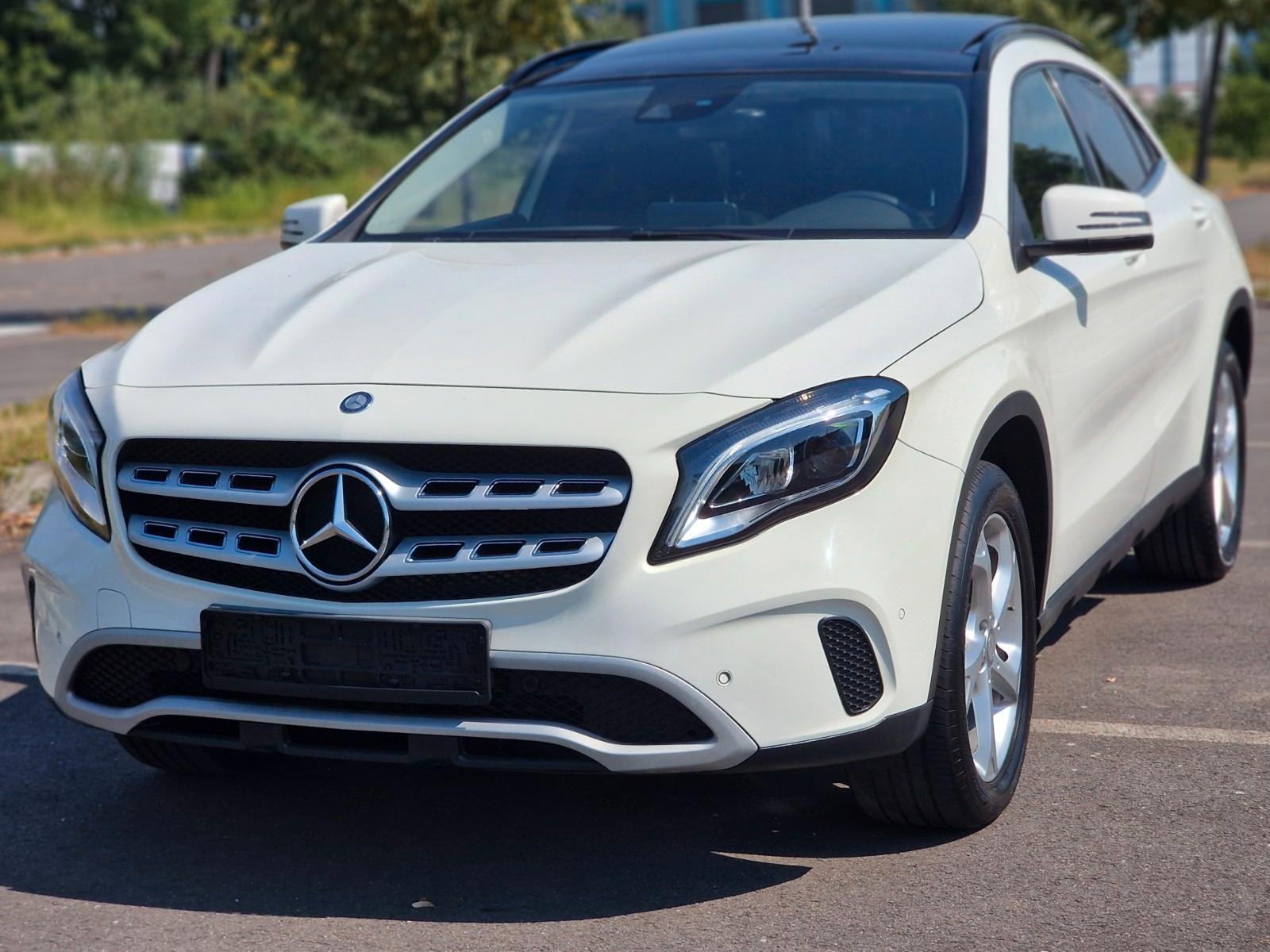 Mercedes-Benz ALLRAD*EDITION*PANORAMA*LEDER*KAMERA*GARANTIE*4