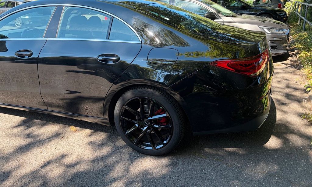 Image of Mercedes-Benz CLA 180