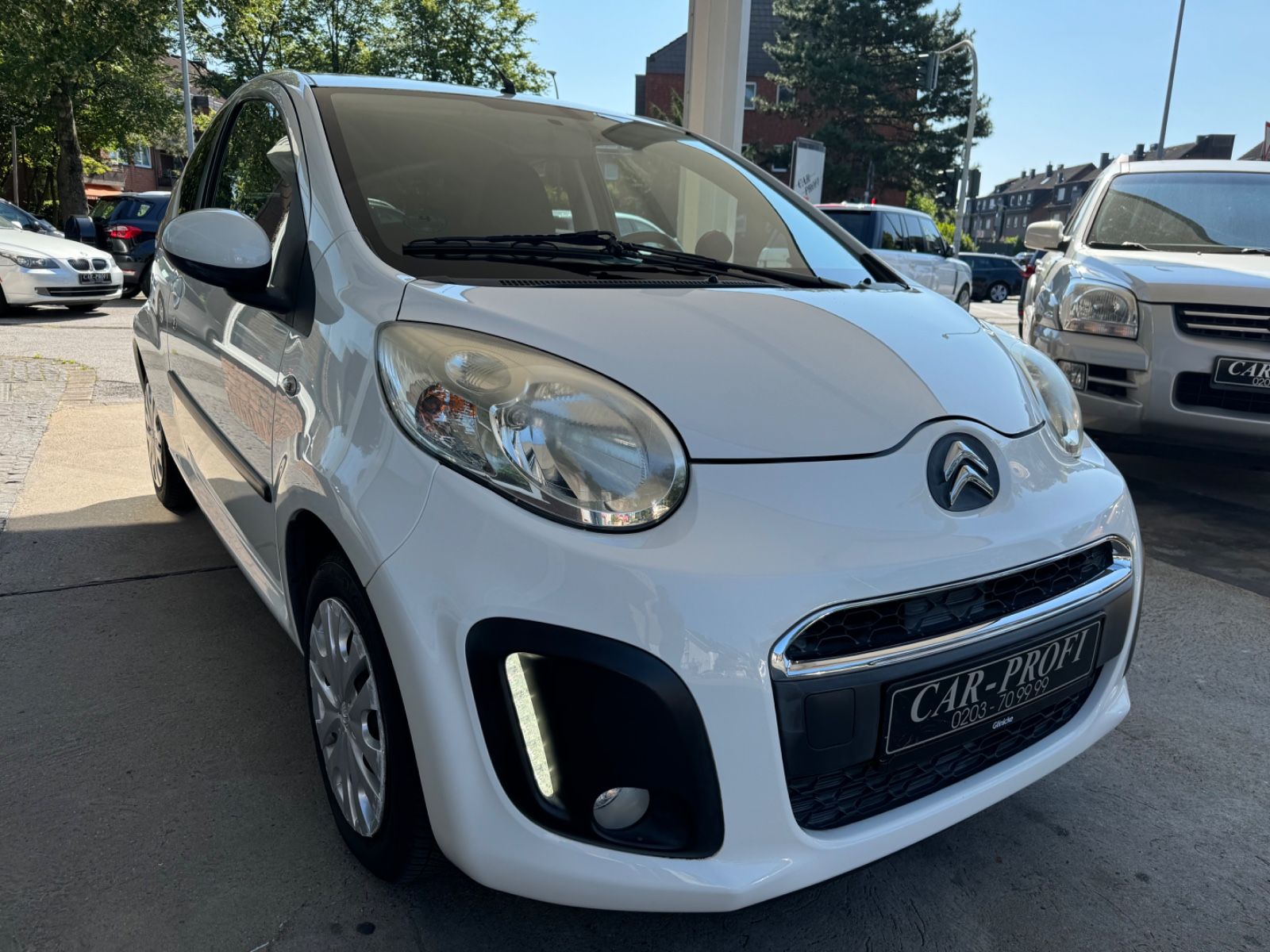 Fahrzeugabbildung Citroën C1 Selection Klima/Allwetter/Bluetooth/23 TKM