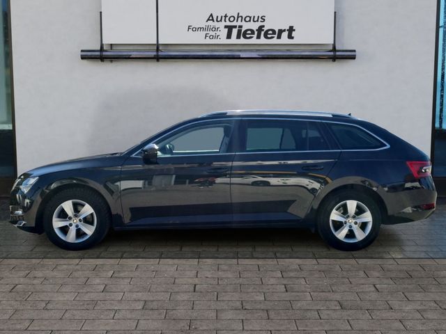 Superb Combi 2.0 TDI DSG Style
