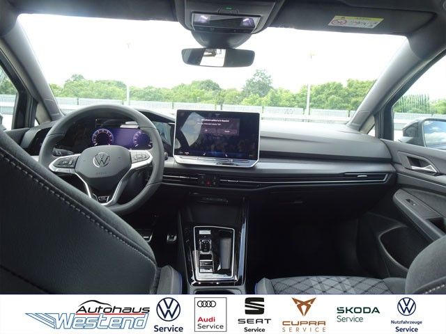 Fahrzeugabbildung Volkswagen Golf Var. R-Line 1.5l TSI 110kW DSG LED Navi