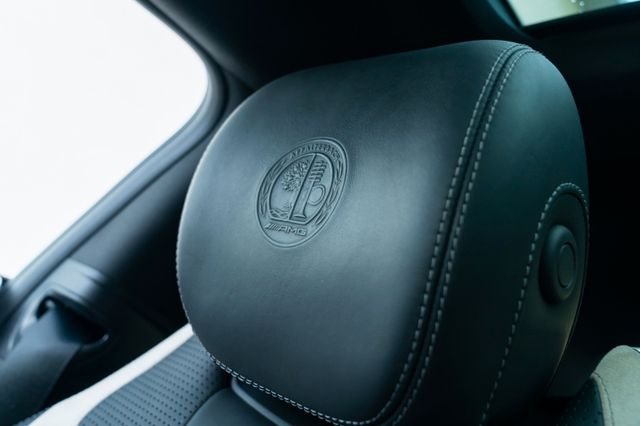 Mercedes-Benz C63S AMG Coupe / BURMESTER/ PANO/ HIGH-END/ 360° Mercedes-Benz C63S AMG Coupe / BURMESTER/ PANO/ HIGH-END/ 360°