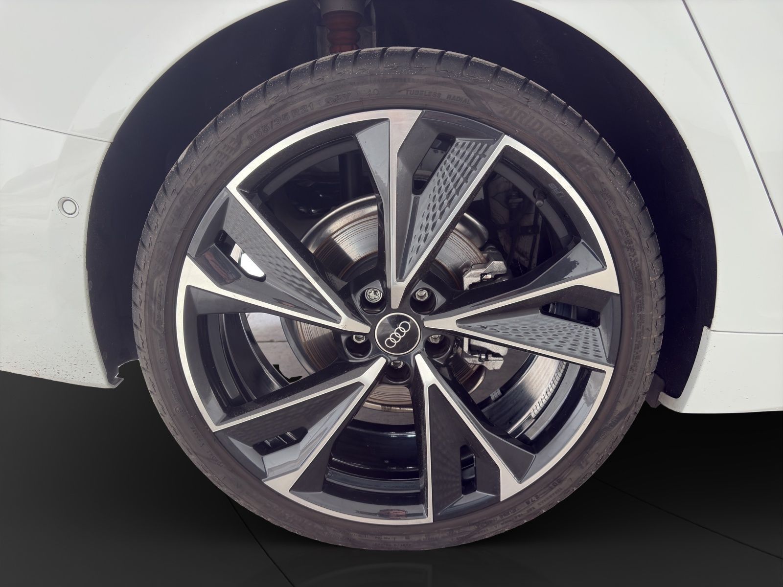 Audi A6 - Bild 16