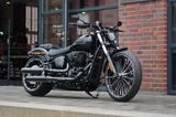 Harley-Davidson Breakout FXBR 2025 "Black Edition"