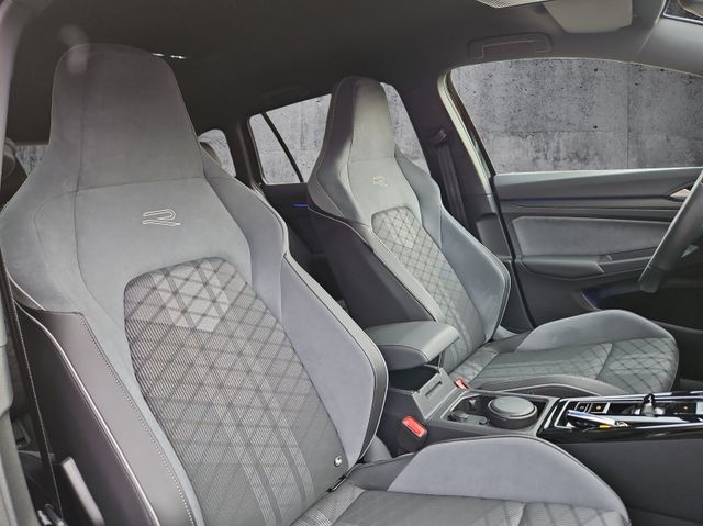 Golf Variant R-Line 1.5 eTSI OPF DSG RFK AHK